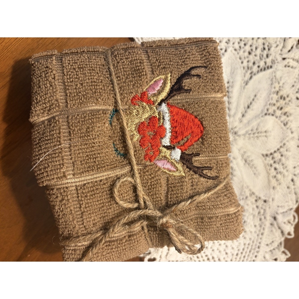 Homemade Christmas Embroidered Santa Bath & Hand Towels 100%‎ Cotton NWOT